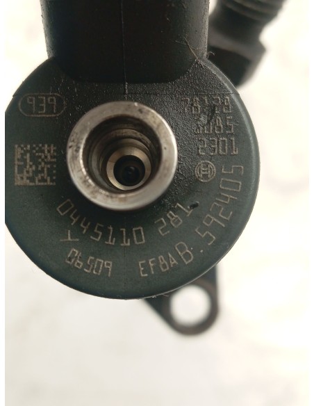 Recambio de inyector para peugeot 307 (3a/c) 1.6 hdi 110 referencia OEM IAM 0445110281  