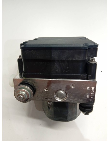 Recambio de abs para nissan qashqai (j11) referencia OEM IAM 476603ZL4A  