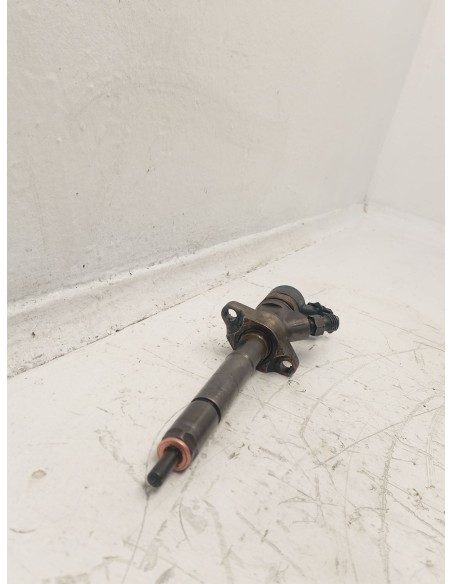 Recambio de inyector para peugeot 307 (3a/c) 1.6 hdi 110 referencia OEM IAM 0445110281  