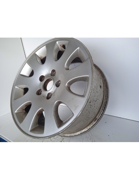 Recambio de llanta para audi a4 berlina (b5) 1.9 tdi referencia OEM IAM 4B0601025K  