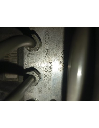 Recambio de abs para toyota verso comfort referencia OEM IAM 445400F030  