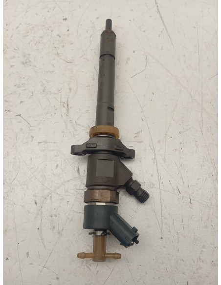 Recambio de inyector para peugeot 307 berlina (s2) xt referencia OEM IAM 0445110281  