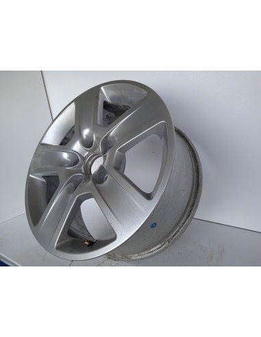 Recambio de llanta para audi a4 berlina (b5) 1.9 tdi referencia OEM IAM 8E0601025BC  