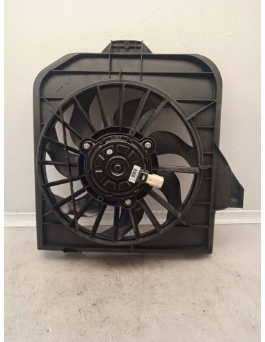 Recambio de electroventilador para chrysler grand voyager referencia OEM IAM 04809170AF  