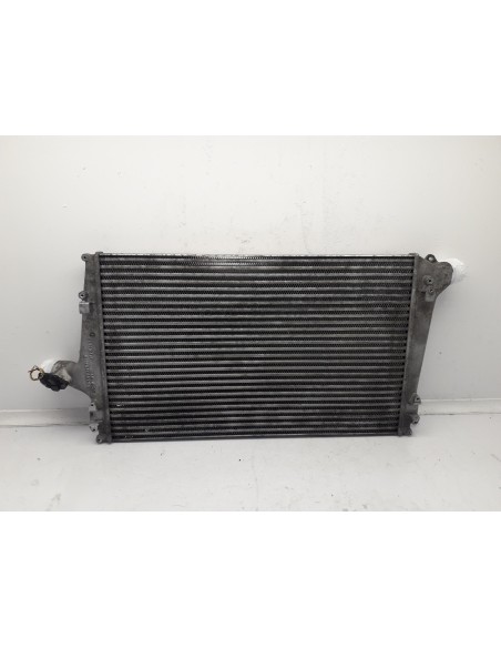 Recambio de intercooler para audi allroad referencia OEM IAM 4B0145805E  