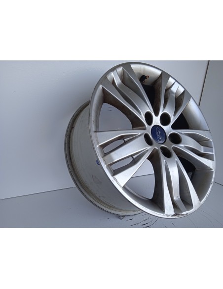Recambio de llanta para ford focus lim. (cb8) trend referencia OEM IAM CM5C1007AC  