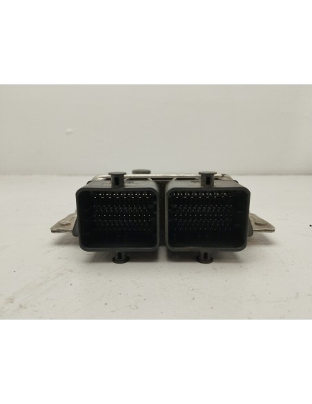 Recambio de centralita motor uce para fiat 500 referencia OEM IAM 52018615  