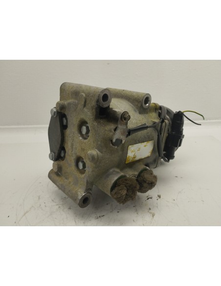 Recambio de compresor aire acondicionado para ford focus berlina (cak) ghia referencia OEM IAM XS4H19D629AD  
