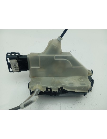 Recambio de cerradura puerta trasera izquierda para citroën c4 cactus onetone referencia OEM IAM 9801690480  