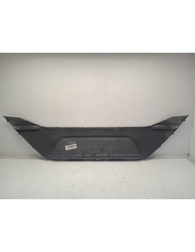 Recambio de plastico para toyota aygo referencia OEM IAM 521510H050B1  
