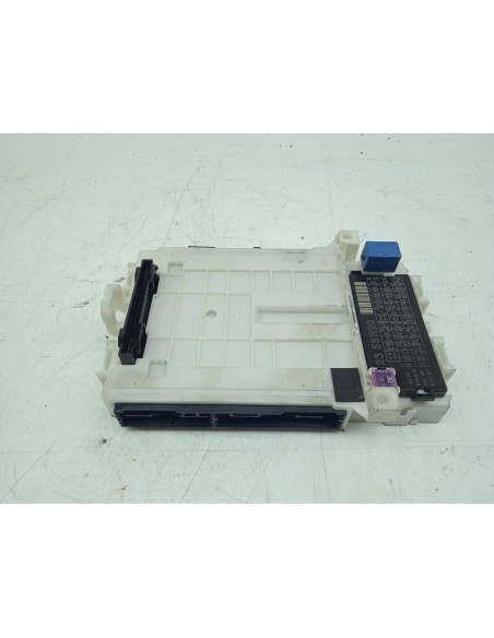Recambio de modulo electronico para suzuki swift (az) gle referencia OEM IAM 2353R20  