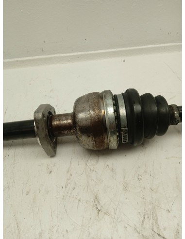 Recambio de transmision delantera derecha para opel vectra c berlina 1.9 cdti referencia OEM IAM 374626  