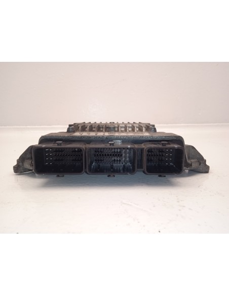 Recambio de centralita motor uce para ford focus c-max (cap) trend (d) referencia OEM IAM 6M5112A650YB  