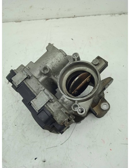 Recambio de caja mariposa para opel combo d 1.3 16v cdti referencia OEM IAM B0Z02Z85P  
