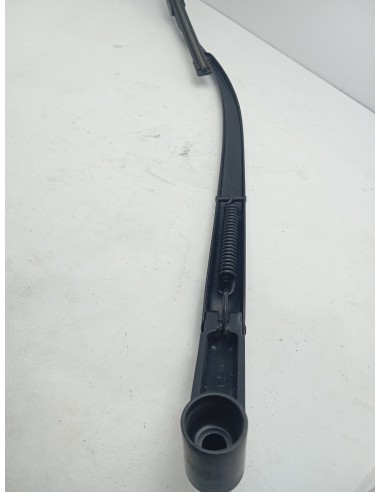 Recambio de brazo limpia delantero derecho para mazda 2 lim. () luxury referencia OEM IAM   