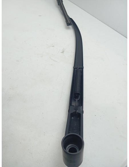Recambio de brazo limpia delantero derecho para mazda 2 lim. () luxury referencia OEM IAM   