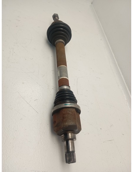 Recambio de transmision delantera izquierda para citroën c4 cactus onetone referencia OEM IAM 9677477080  