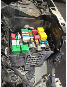 Recambio de caja reles / fusibles para citroën c4 cactus onetone referencia OEM IAM 9671941780  