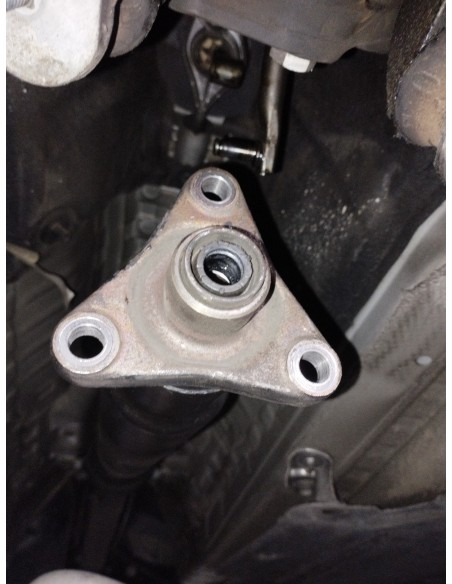 Recambio de transmision central para bmw serie 3 berlina (e90) 318d referencia OEM IAM 26107527342  