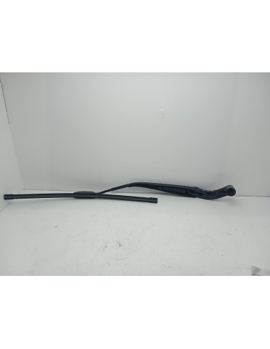 Recambio de brazo limpia delantero izquierdo para mazda 2 lim. () luxury referencia OEM IAM   