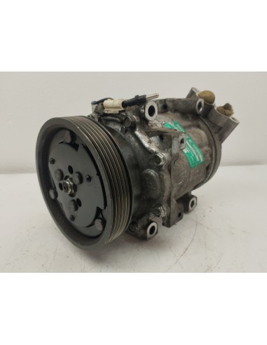 Recambio de compresor aire acondicionado para dacia logan ambiance referencia OEM IAM 8200117767  