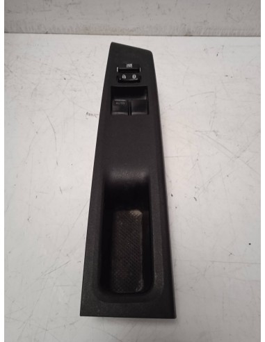 Recambio de mando elevalunas delantero izquierdo para toyota yaris referencia OEM IAM 742320D330  