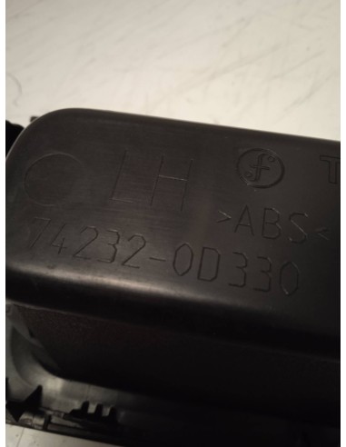 Recambio de mando elevalunas delantero izquierdo para toyota yaris referencia OEM IAM 742320D330  