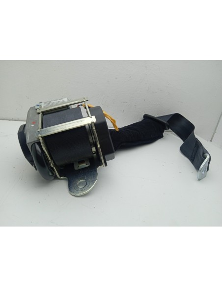 Recambio de cinturon seguridad trasero derecho para hyundai i20 fresh referencia OEM IAM 89820C8200  