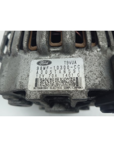 Recambio de alternador para ford fiesta berlina ghia referencia OEM IAM 98MF10300CC  