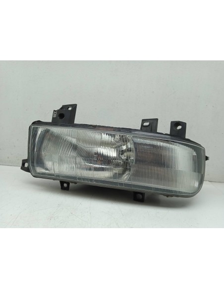 Recambio de faro derecho para nissan interstar (x70) referencia OEM IAM 2613000QAA  