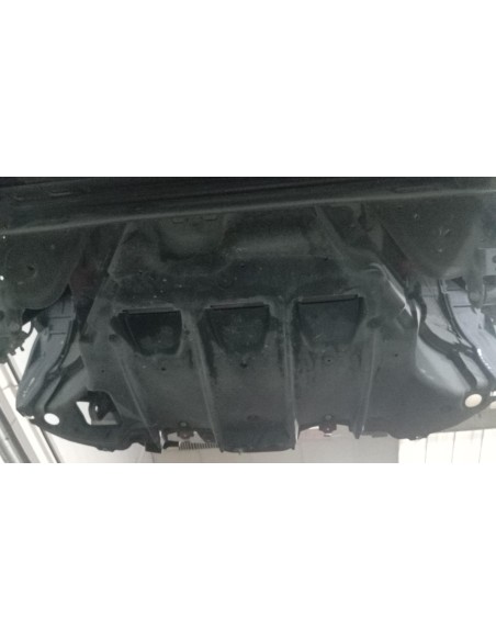 Recambio de plastico para nissan leaf acenta referencia OEM IAM 758923NL0A  