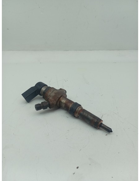 Recambio de inyector para citroën c3 1.4 hdi sx referencia OEM IAM 9649574480  
