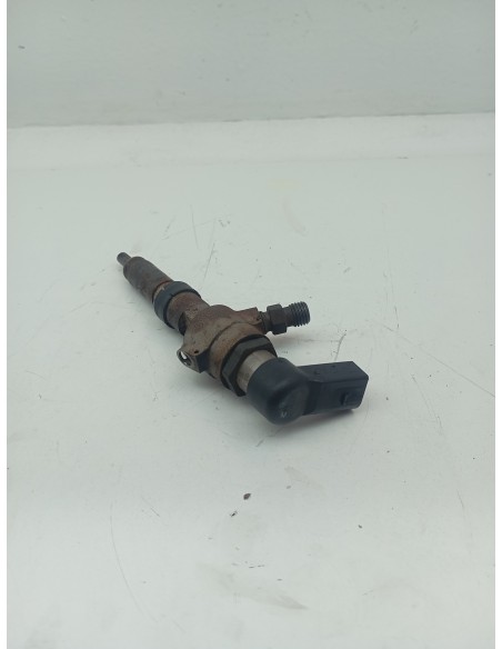 Recambio de inyector para citroën c3 1.4 hdi sx referencia OEM IAM 9649574480  
