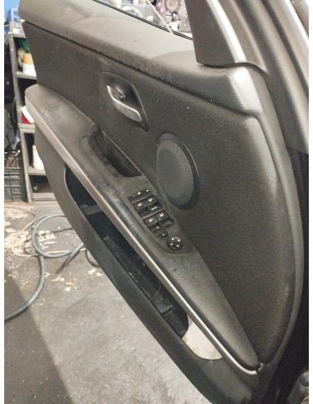 Recambio de guarnecido puerta delantera izquierda para bmw serie 3 berlina (e90) 318d referencia OEM IAM 51419154183  