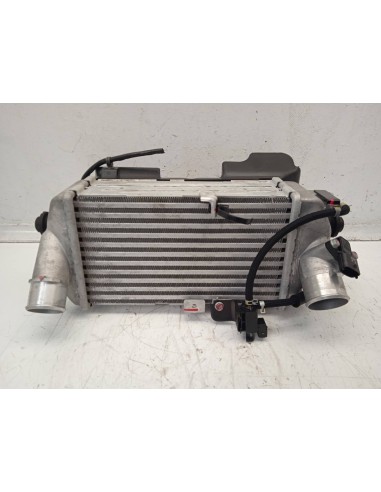 Recambio de intercooler para hyundai i20 tecno le referencia OEM IAM 2827004600  