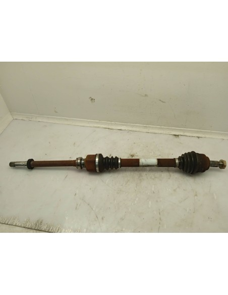 Recambio de transmision delantera derecha para citroën c4 berlina 1.4 16v referencia OEM IAM 9636786880  