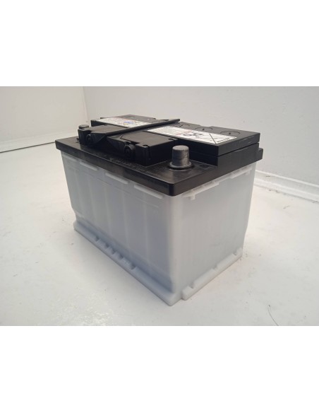 Recambio de bateria para toyota yaris gr 2021 referencia OEM IAM 2880036220  