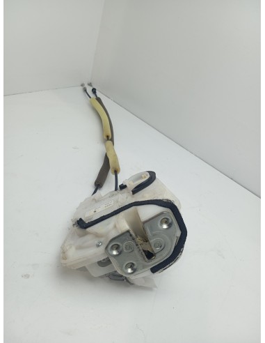 Recambio de cerradura puerta trasera derecha para mazda 2 lim. () luxury referencia OEM IAM DA6C8A20  