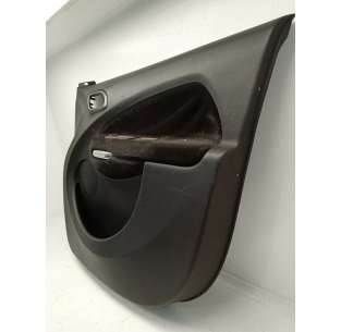 GUARNECIDO PUERTA DELANTERA... 2