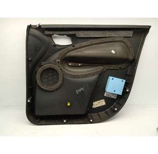 GUARNECIDO PUERTA DELANTERA... 2