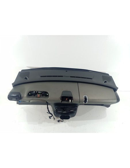 Recambio de salpicadero para citroën c4 cactus onetone referencia OEM IAM 16117992BV  