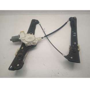 ELEVALUNAS DELANTERO...