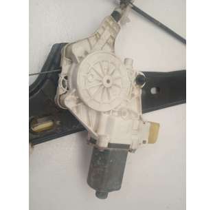 ELEVALUNAS DELANTERO... 2