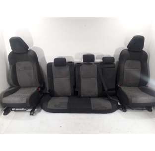 JUEGO ASIENTOS COMPLETO...