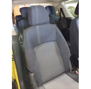 ASIENTO DELANTERO DERECHO... 2