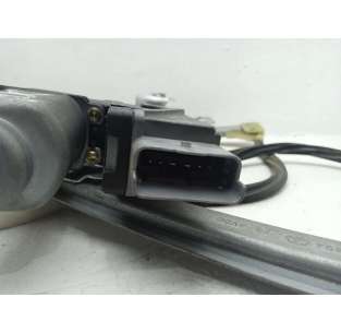 ELEVALUNAS DELANTERO... 2