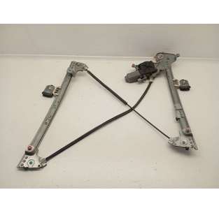 ELEVALUNAS DELANTERO...