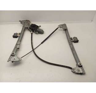 ELEVALUNAS DELANTERO...