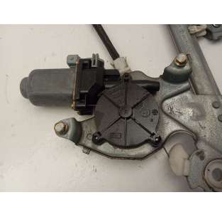 ELEVALUNAS DELANTERO... 2