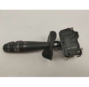 MANDO LUCES DACIA SANDERO...